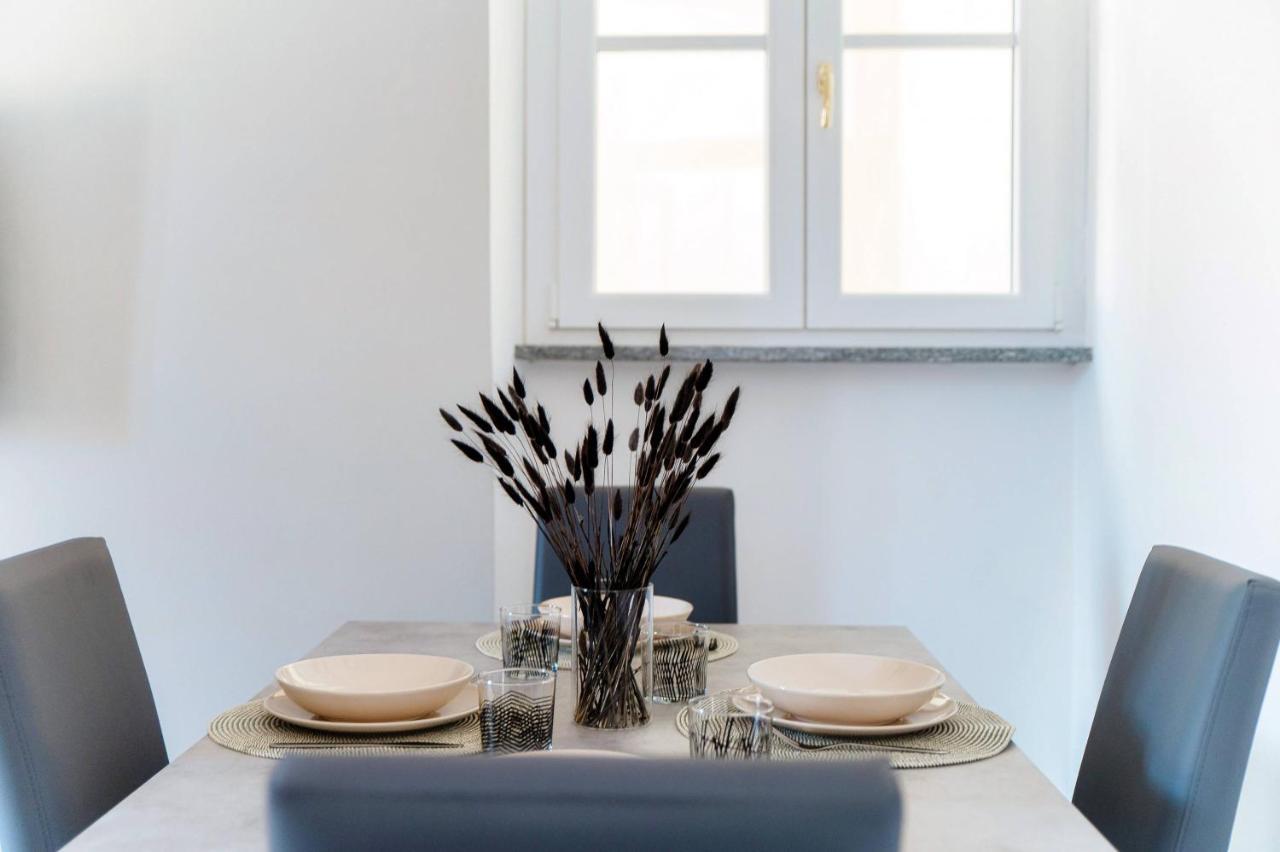 Shades Of Lake - Blue Apartment Como Exterior foto